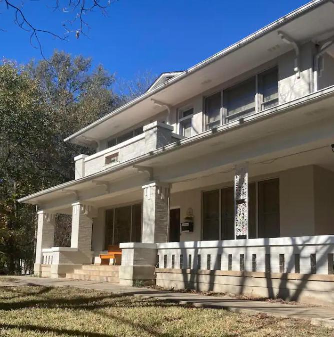 Historic Mitchell House Bed & Breakfast Sulphur Springs Exterior foto